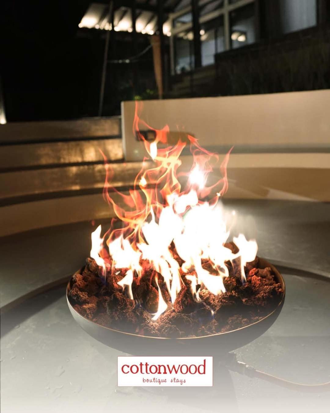 Cottonwood Yaputa Heated-Onsen Netflix Api-Unggun Karaoke Ps4 Villa Sampal Exteriör bild